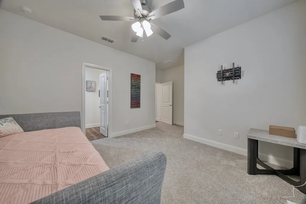 6111 Hamilton Meadows Way Tyler TX 75703