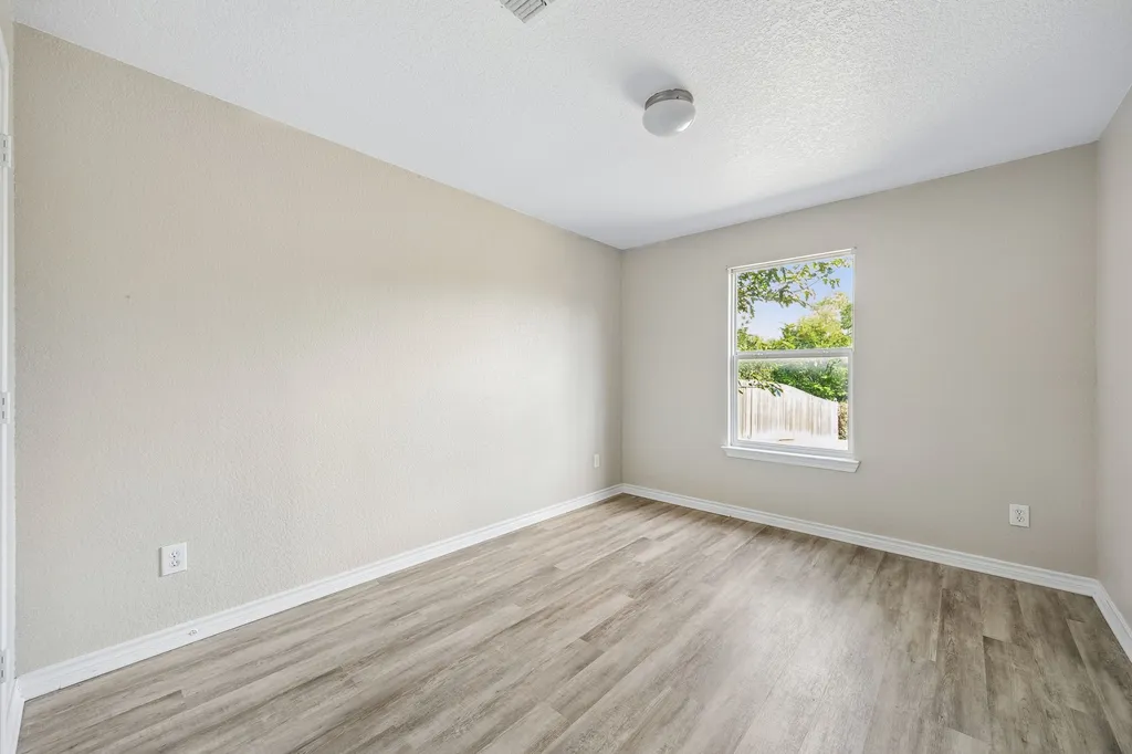3924 Estrella Court Fort Worth TX 76106