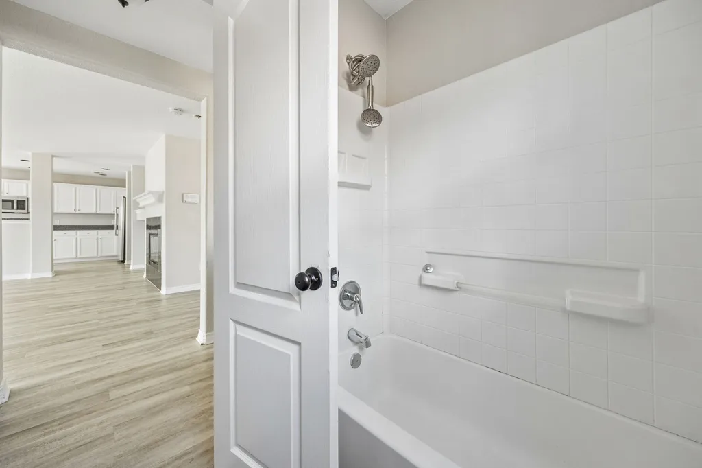 3924 Estrella Court Fort Worth TX 76106