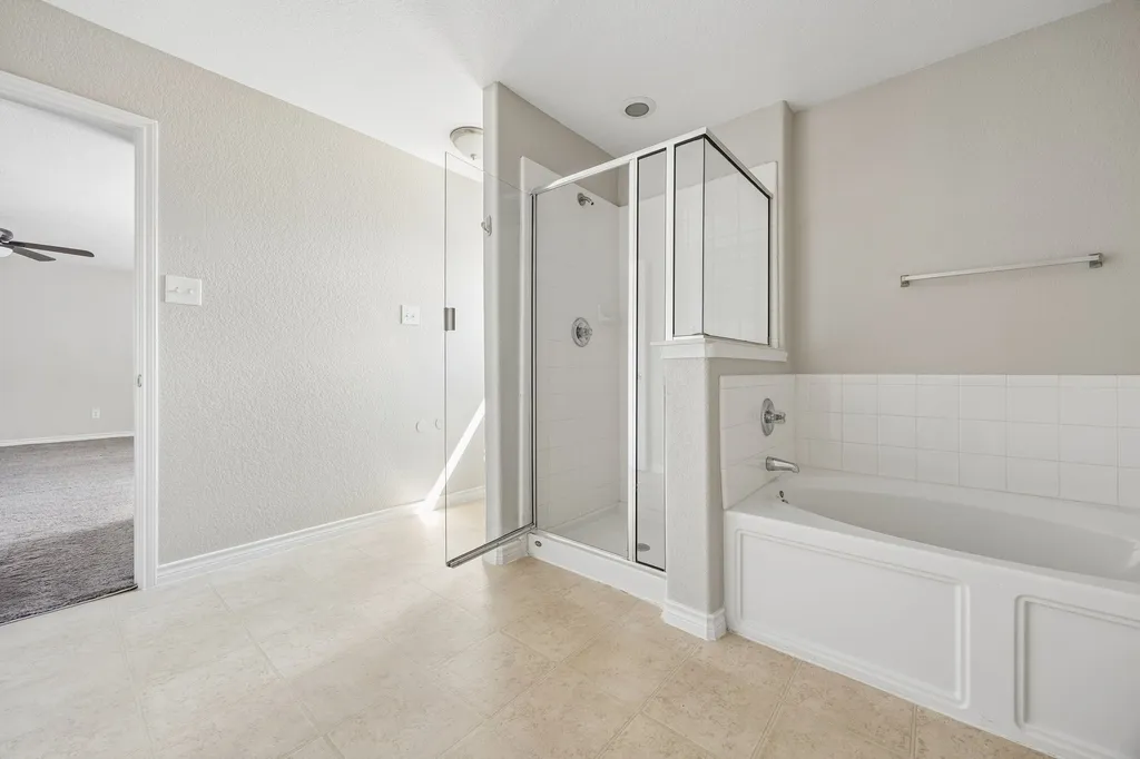 3924 Estrella Court Fort Worth TX 76106