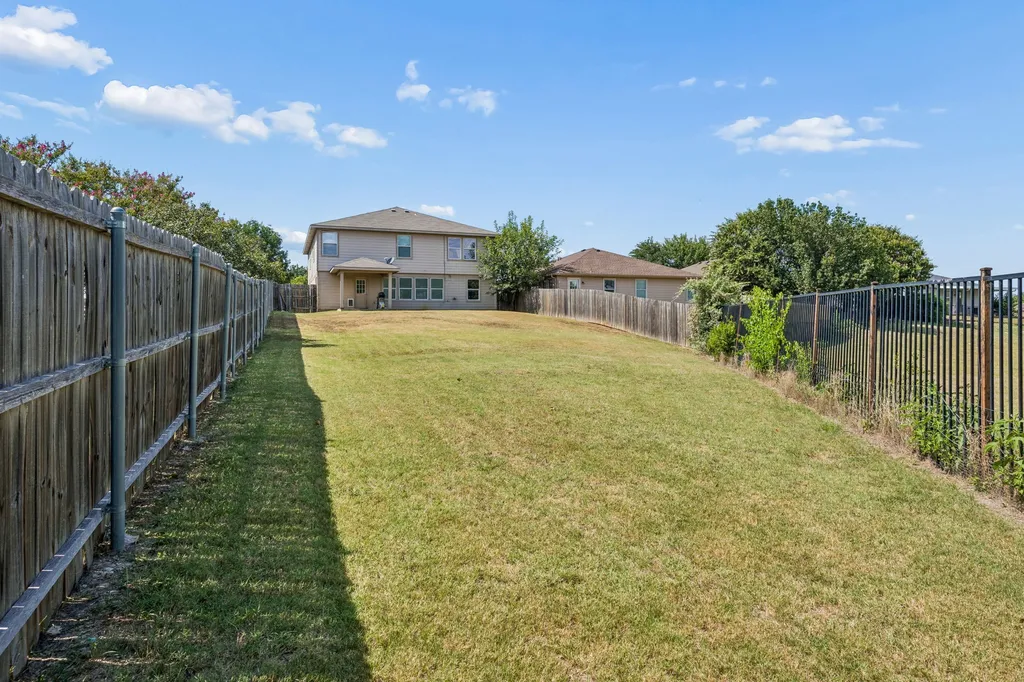 3924 Estrella Court Fort Worth TX 76106