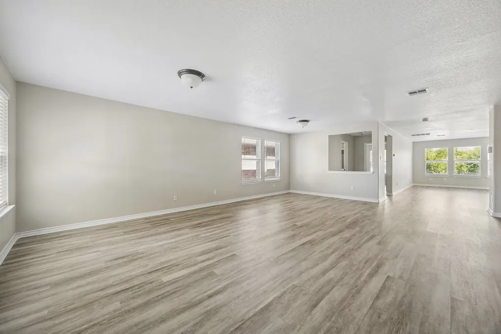 3924 Estrella Court Fort Worth TX 76106