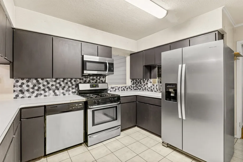 4807 Penrose Avenue Fort Worth TX 76116