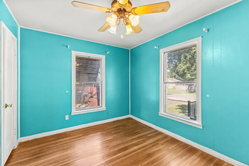 4807 Penrose Avenue Fort Worth TX 76116