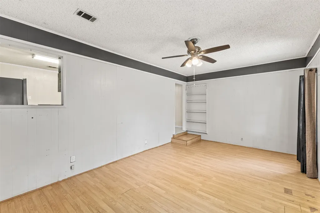 4807 Penrose Avenue Fort Worth TX 76116