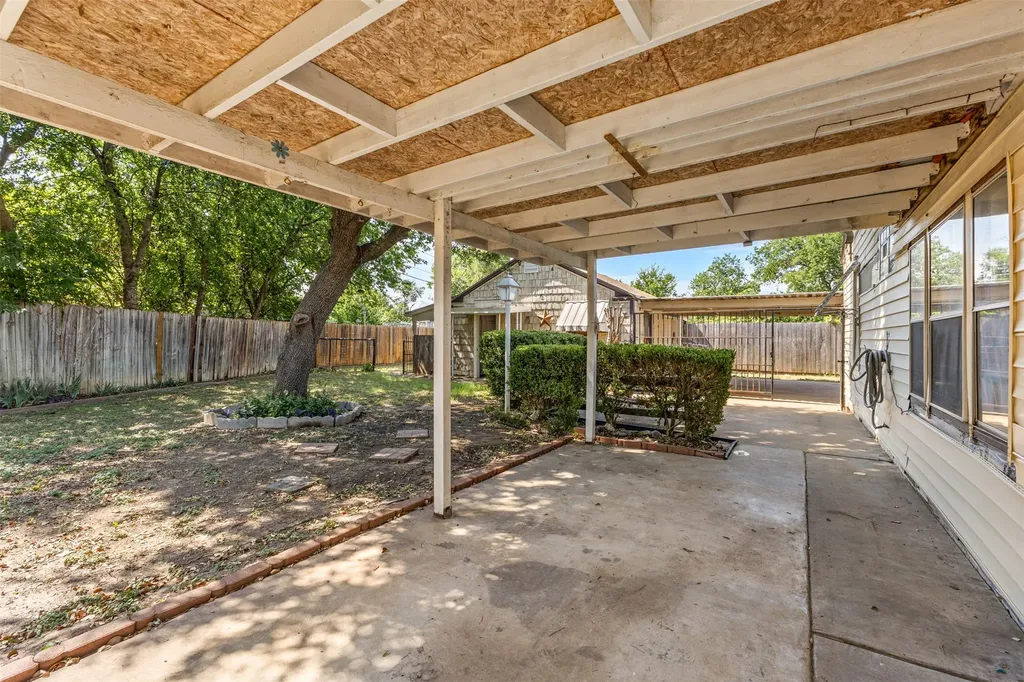 4807 Penrose Avenue Fort Worth TX 76116