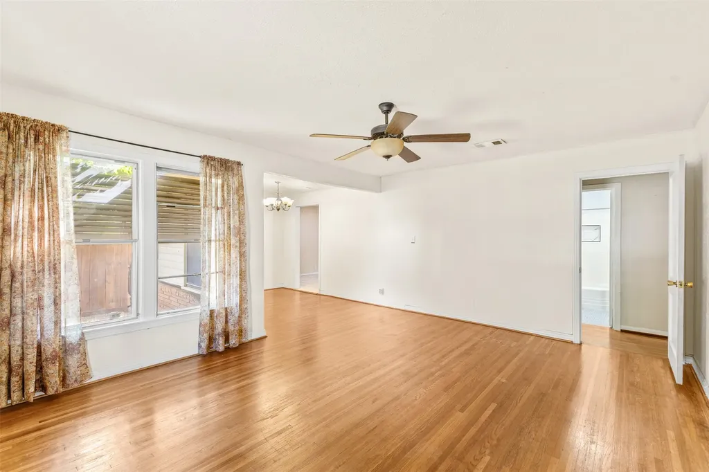 4807 Penrose Avenue Fort Worth TX 76116