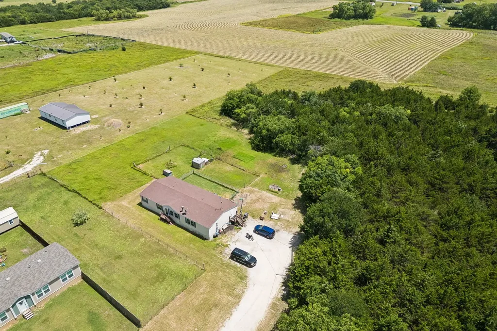 3310 Old Sherman Road Whitesboro TX 76273