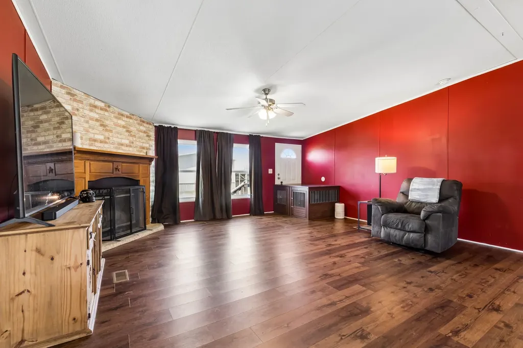 3310 Old Sherman Road Whitesboro TX 76273