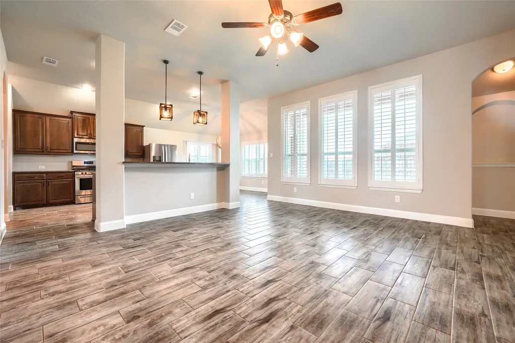 1733 Amalfi Drive Mclendon Chisholm TX 75032