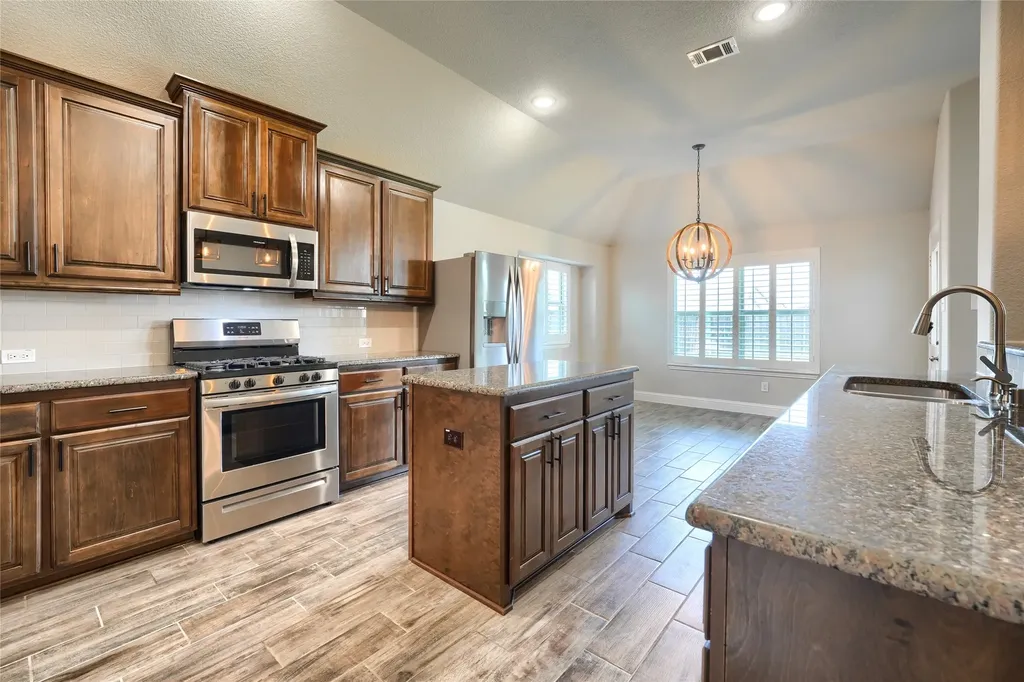 1733 Amalfi Drive Mclendon Chisholm TX 75032