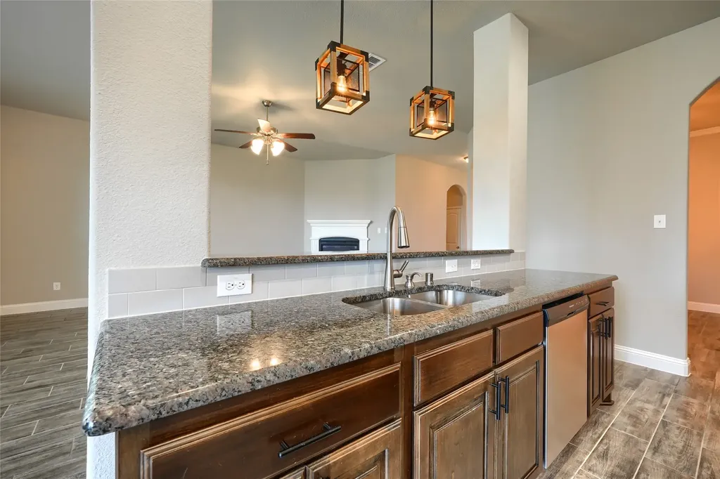 1733 Amalfi Drive Mclendon Chisholm TX 75032