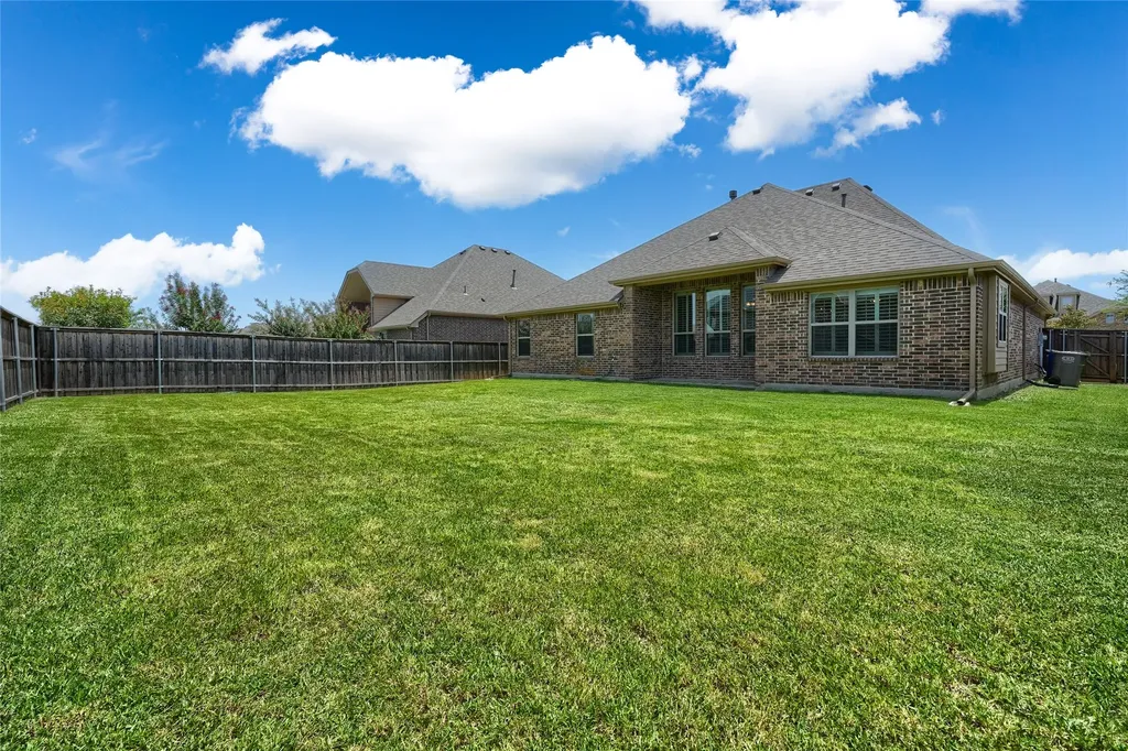 1733 Amalfi Drive Mclendon Chisholm TX 75032