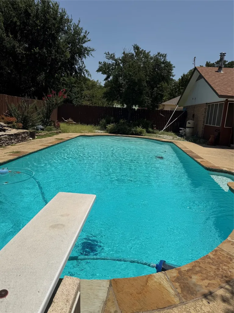 821 E Highway 199 Springtown TX 76082
