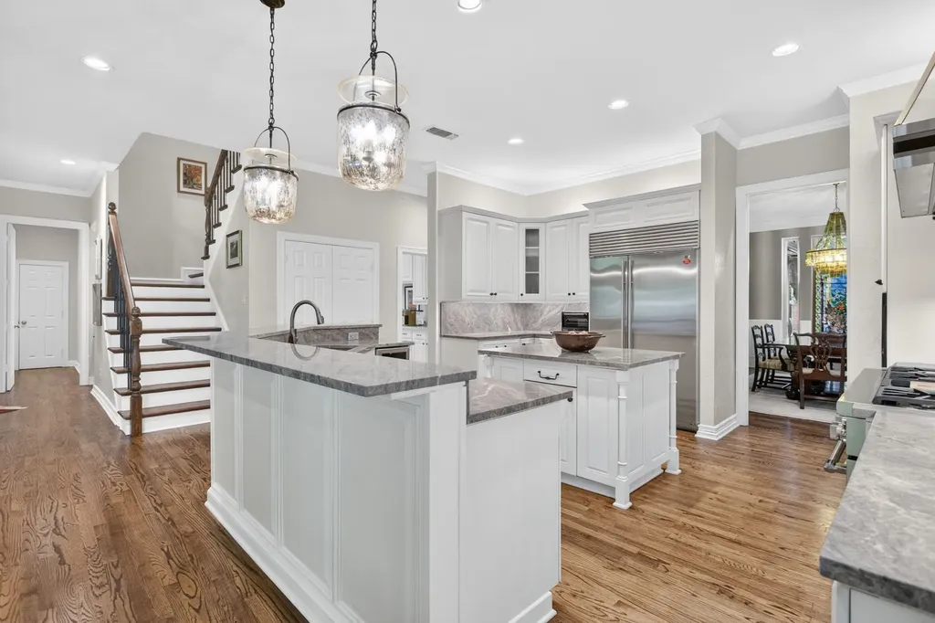 6116 Annandale Drive Fort Worth TX 76132