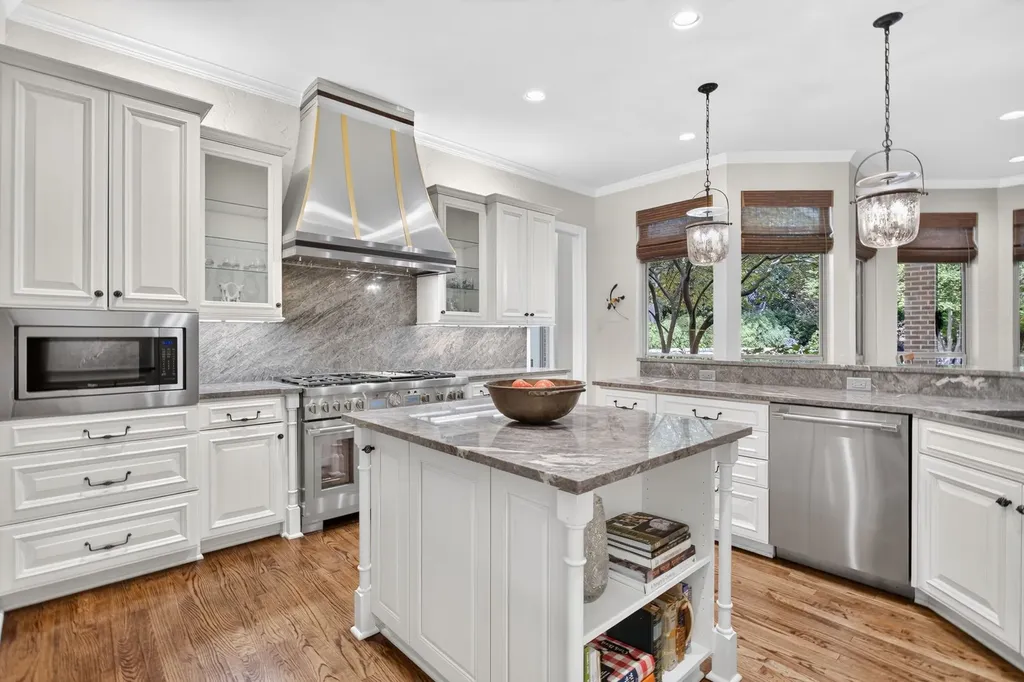 6116 Annandale Drive Fort Worth TX 76132