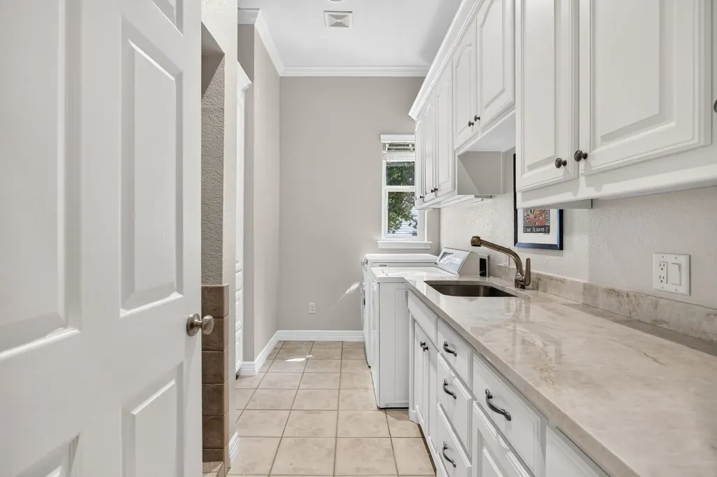 6116 Annandale Drive Fort Worth TX 76132