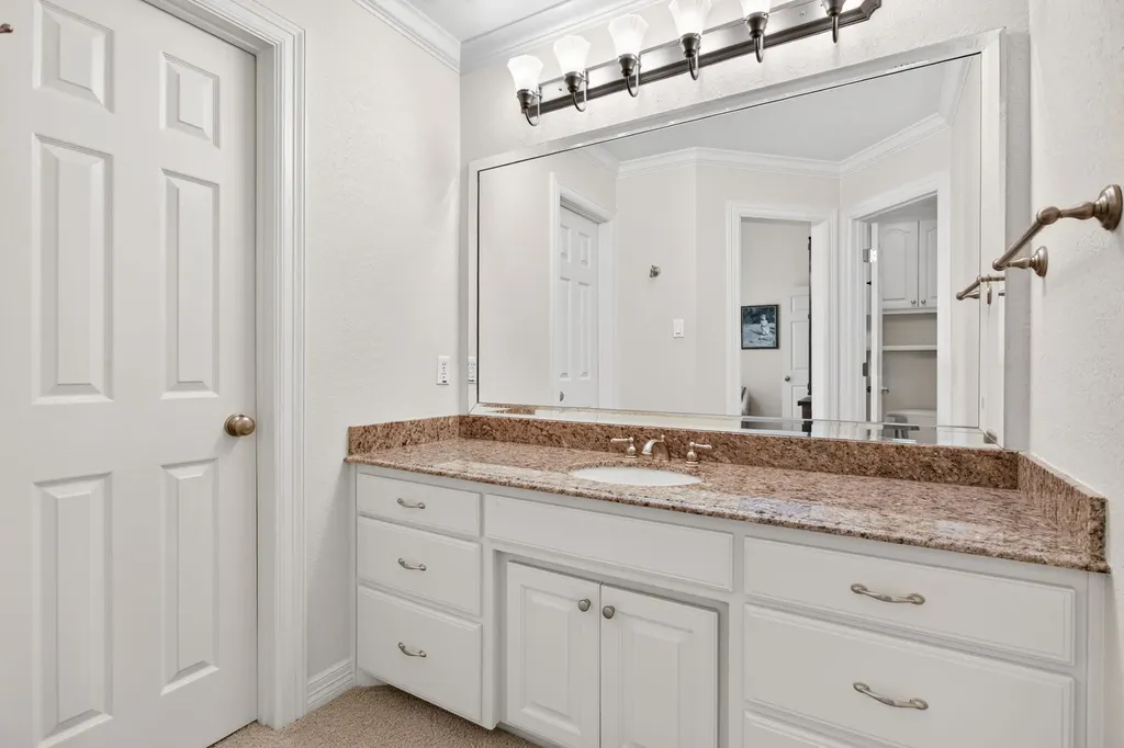 6116 Annandale Drive Fort Worth TX 76132