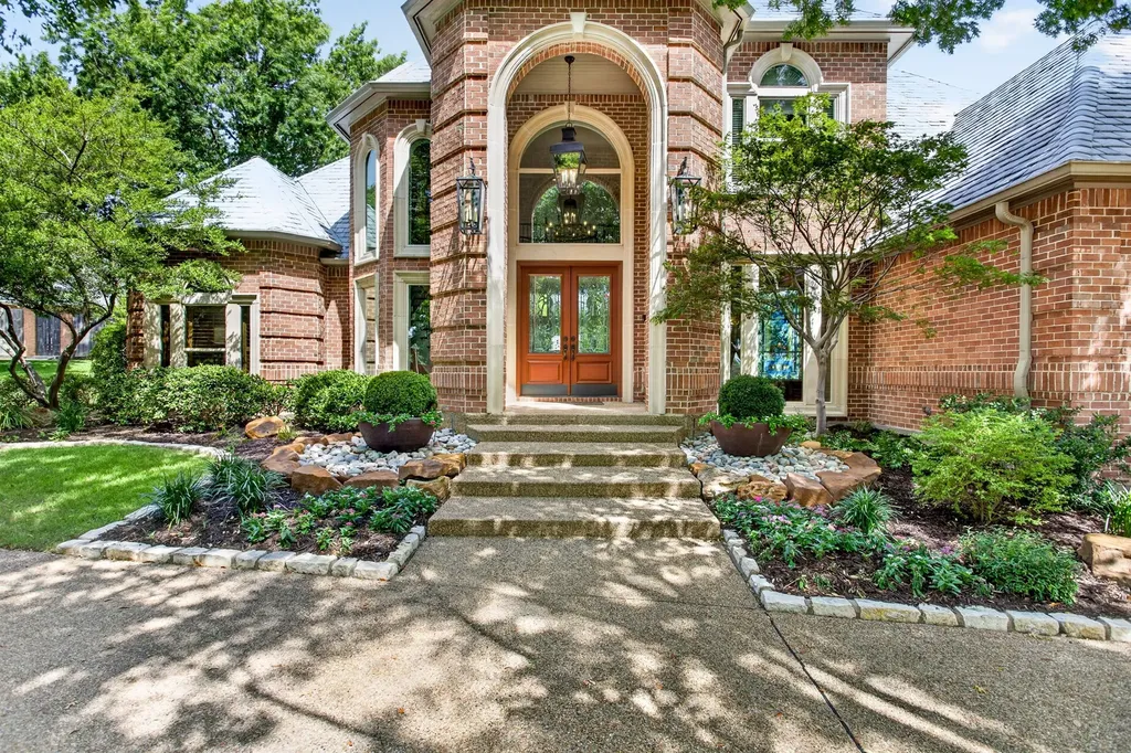 6116 Annandale Drive Fort Worth TX 76132