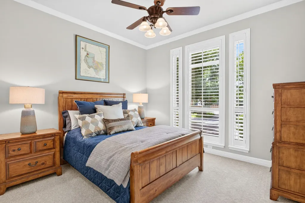 6116 Annandale Drive Fort Worth TX 76132