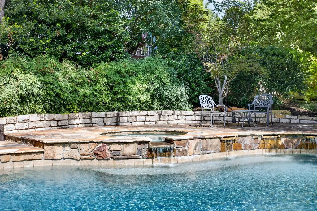 6116 Annandale Drive Fort Worth TX 76132
