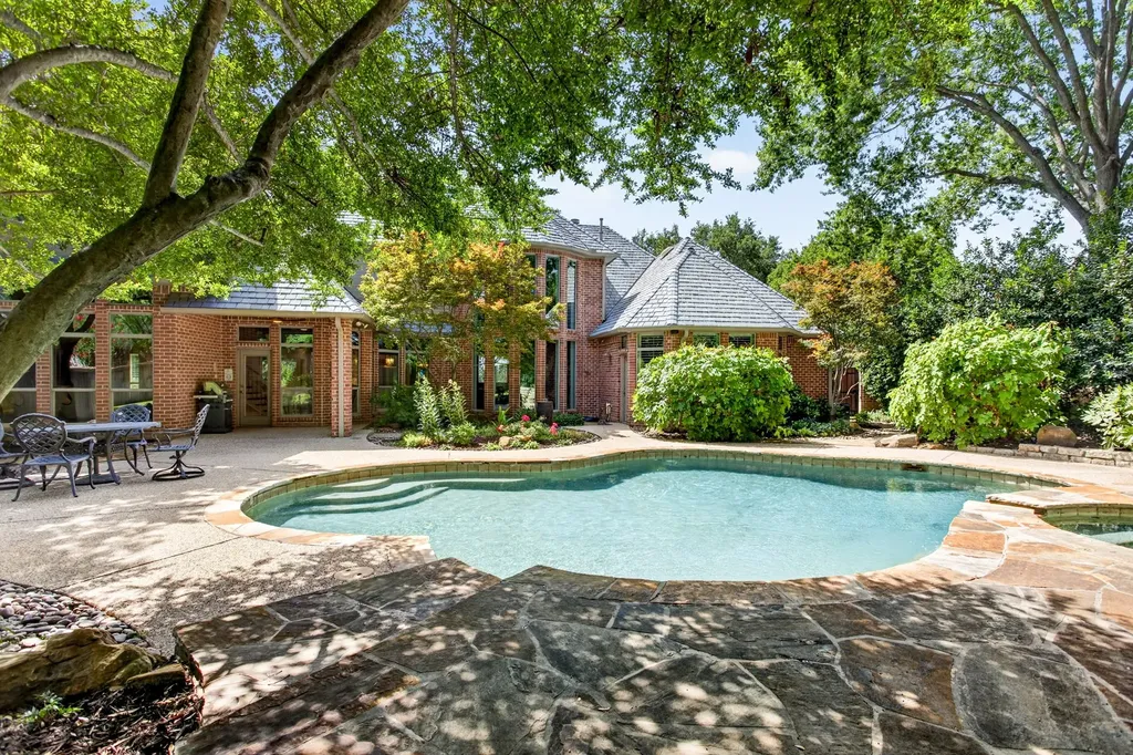 6116 Annandale Drive Fort Worth TX 76132