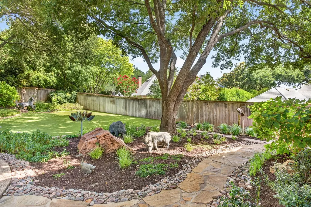 6116 Annandale Drive Fort Worth TX 76132