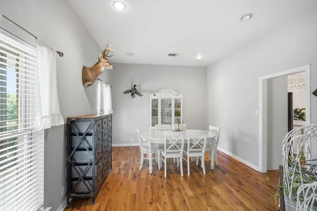 1201 N Oak Branch Road Waxahachie TX 75167