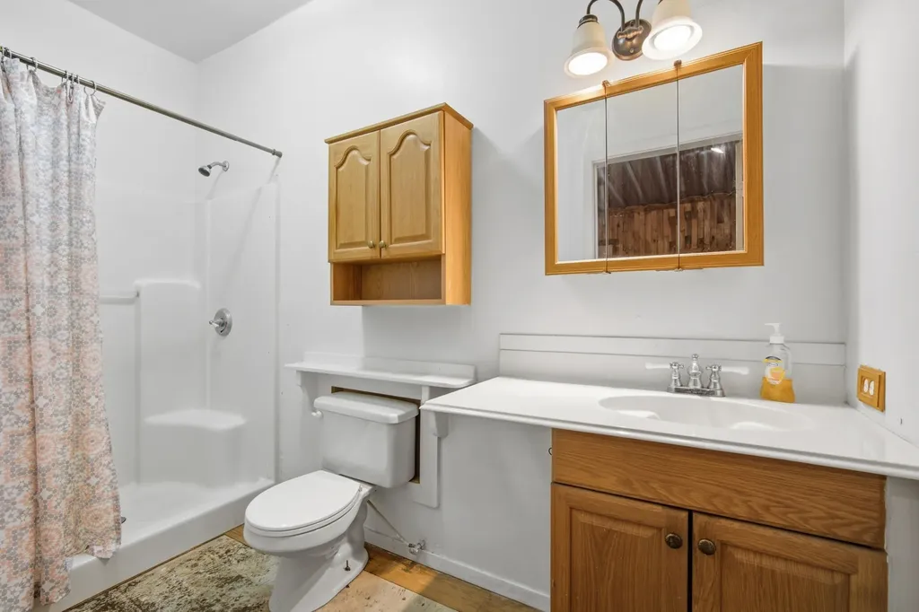 1201 N Oak Branch Road Waxahachie TX 75167