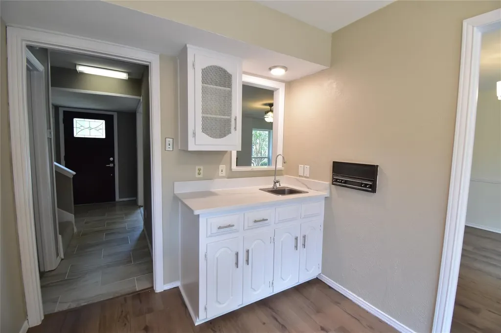 14335 Haymeadow Circle Dallas TX 75254