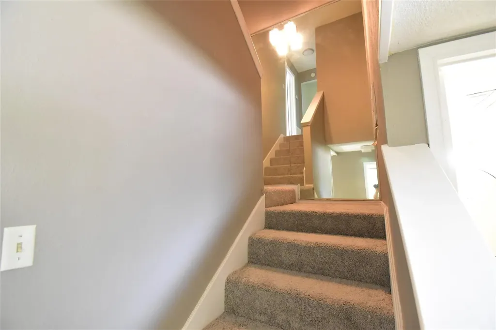 14335 Haymeadow Circle Dallas TX 75254