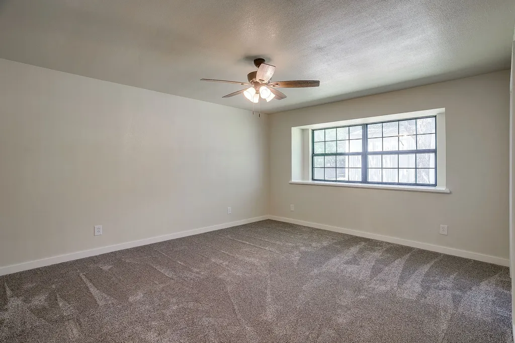 1009 Abbie Lane Glen Rose TX 76043