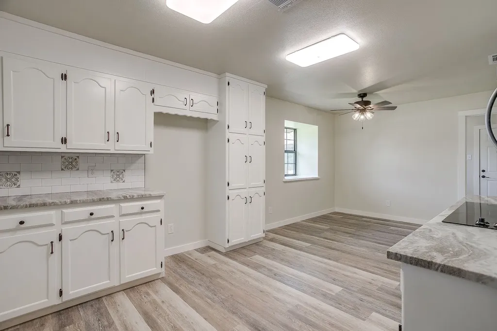 1009 Abbie Lane Glen Rose TX 76043