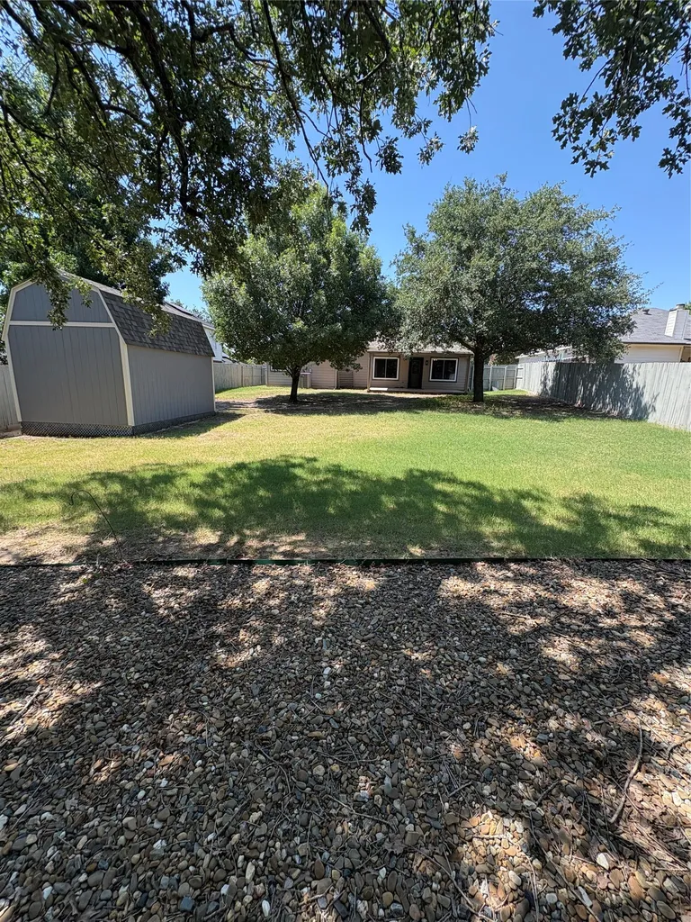 322 Dalhart Drive Weatherford TX 76086