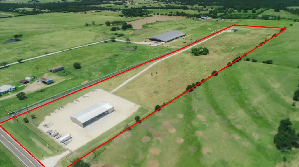 20548 Fm 901 Road Gordonville TX 76245