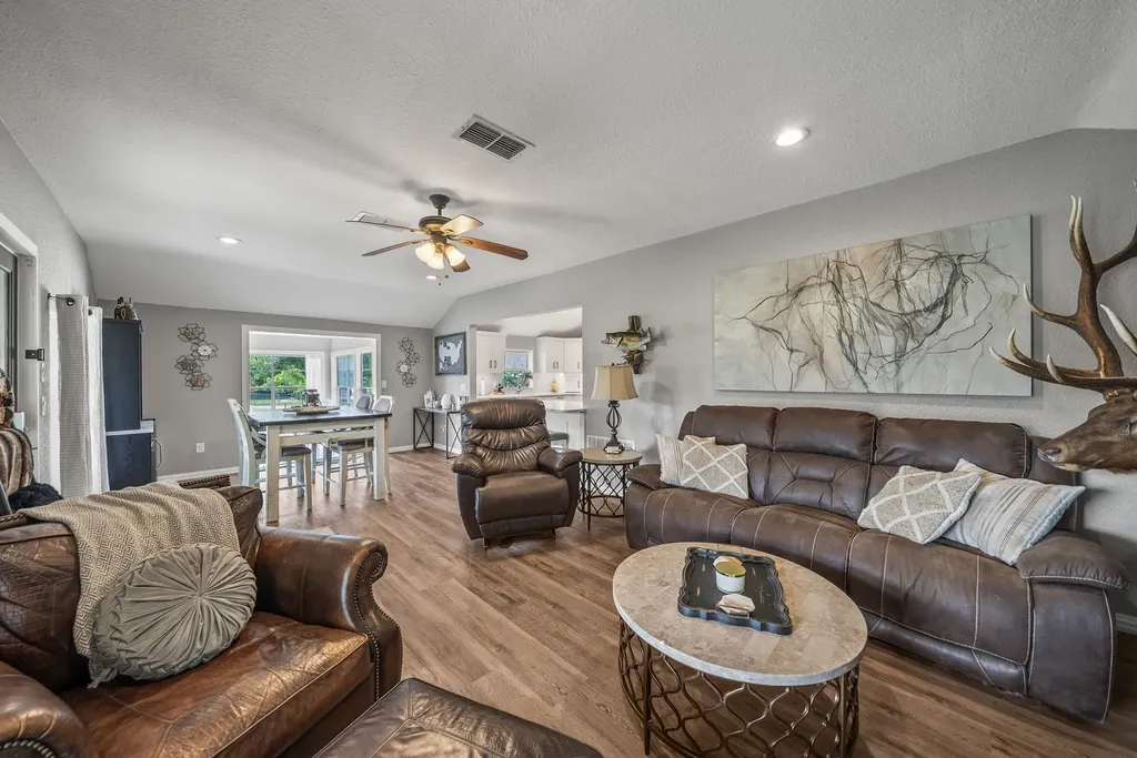 3938 County Road 324 Mckinney TX 75069