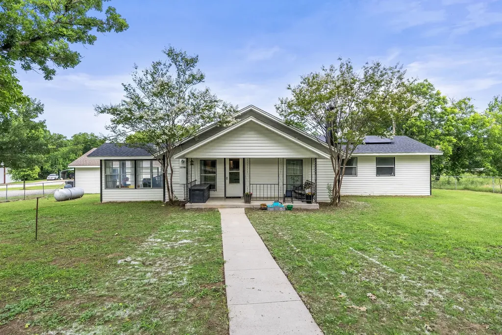 3938 County Road 324 Mckinney TX 75069