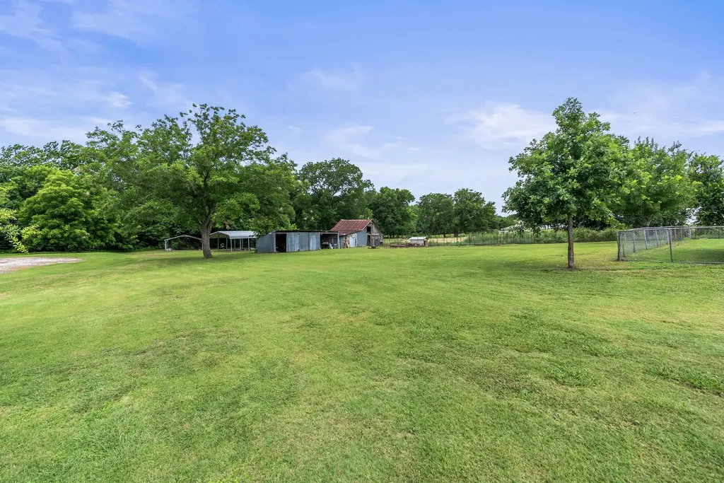 3938 County Road 324 Mckinney TX 75069