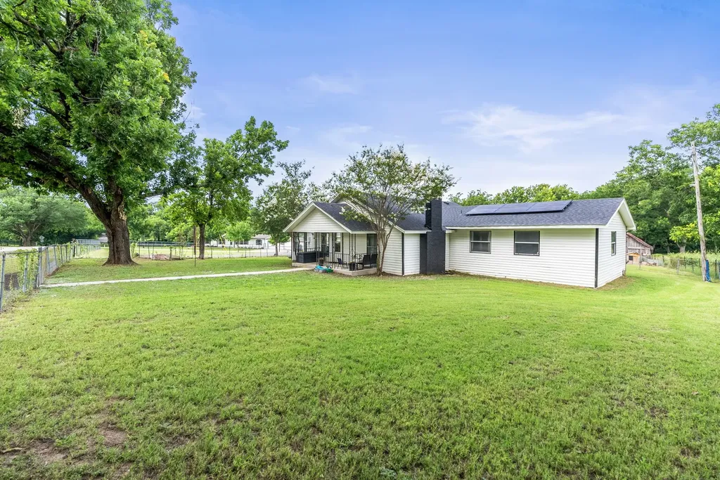 3938 County Road 324 Mckinney TX 75069