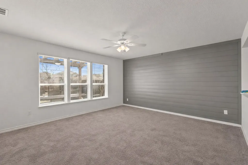 2800 Weston Road Aubrey TX 76227