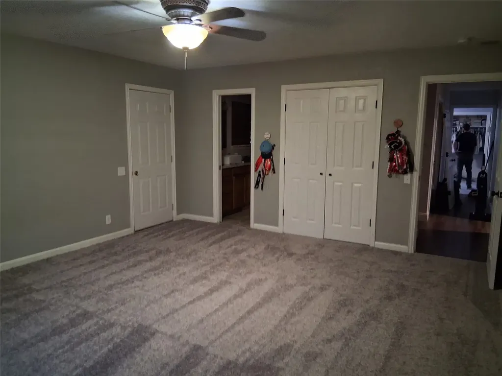 121 Port O Call Court Runaway Bay TX 76426