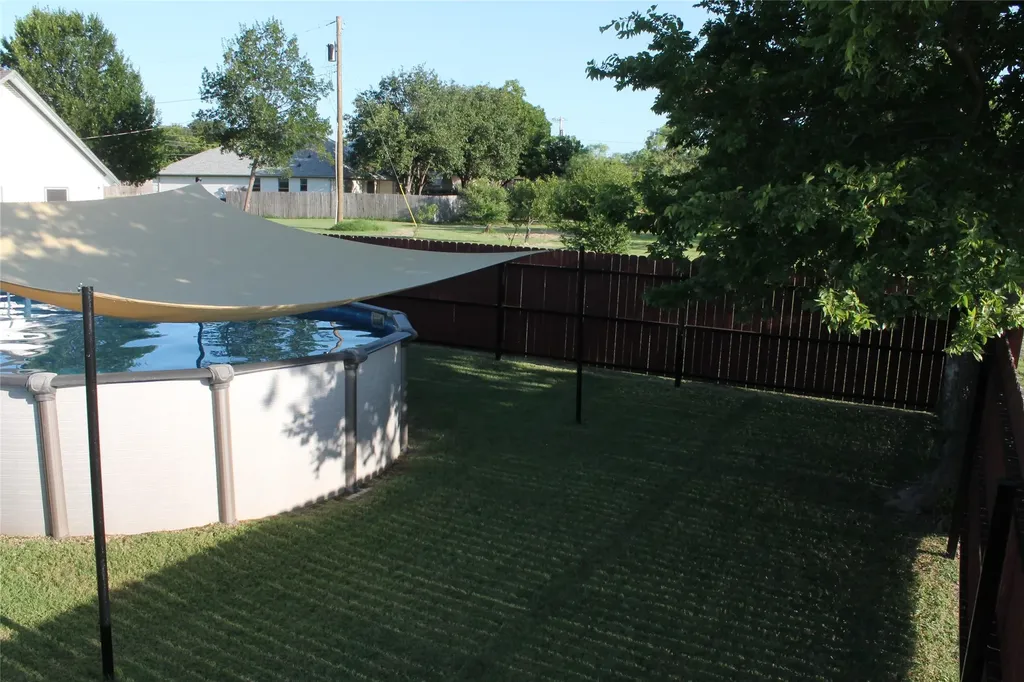 121 Port O Call Court Runaway Bay TX 76426