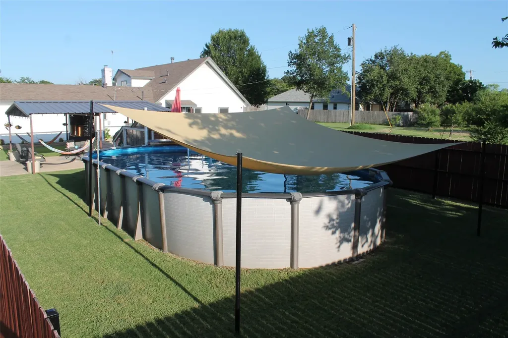 121 Port O Call Court Runaway Bay TX 76426