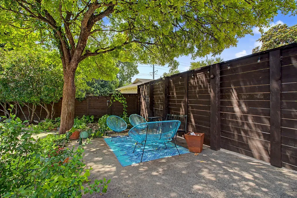 9357 Creel Creek Drive Dallas TX 75228