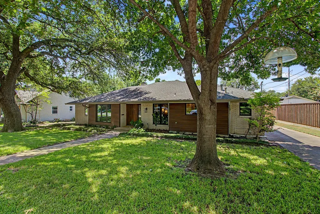9357 Creel Creek Drive Dallas TX 75228
