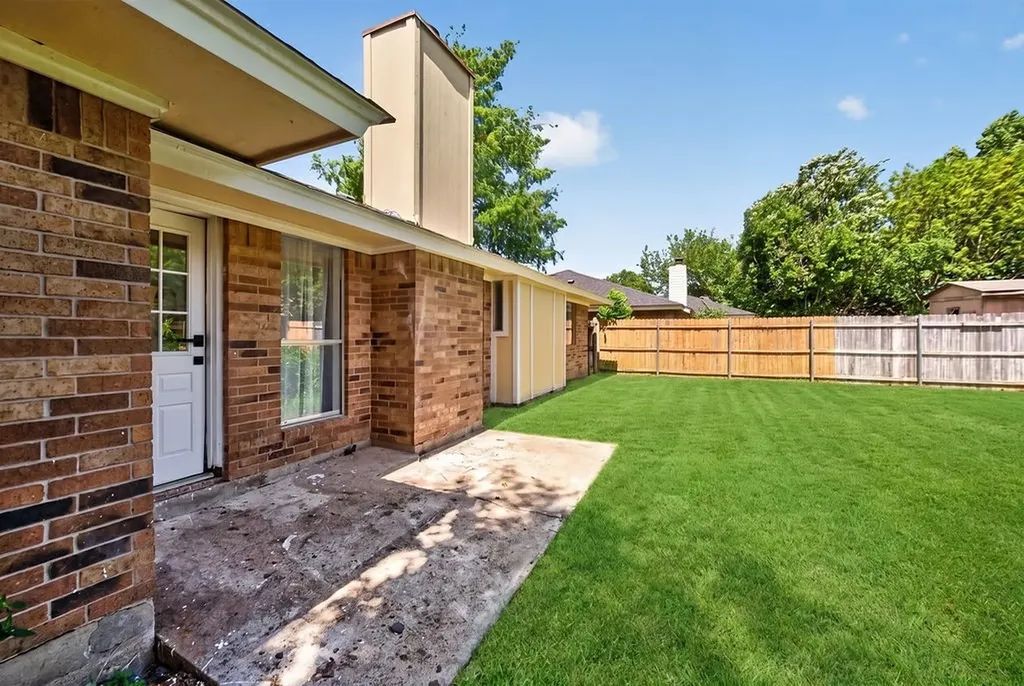 401 Myrtle Drive Arlington TX 76018