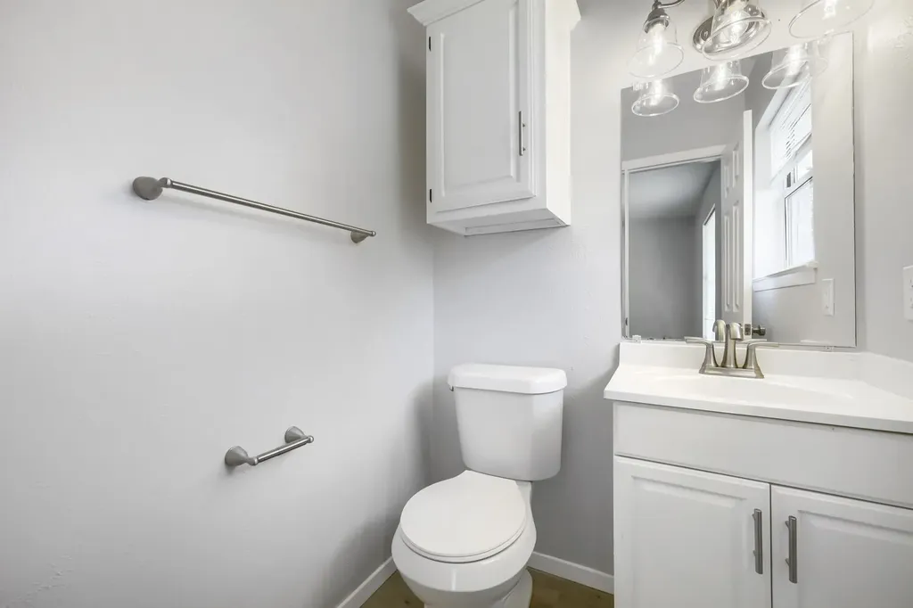1521 Oakbrook Court Lancaster TX 75134