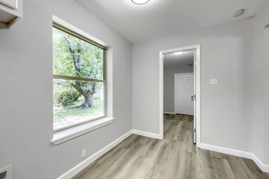 1521 Oakbrook Court Lancaster TX 75134