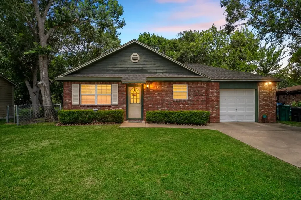 104 S Walnut Street Lacy Lakeview TX 76705