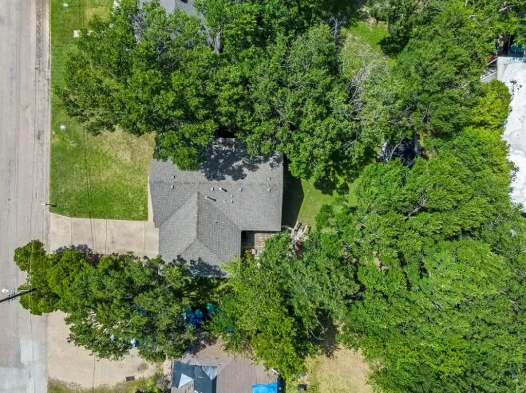 104 S Walnut Street Lacy Lakeview TX 76705